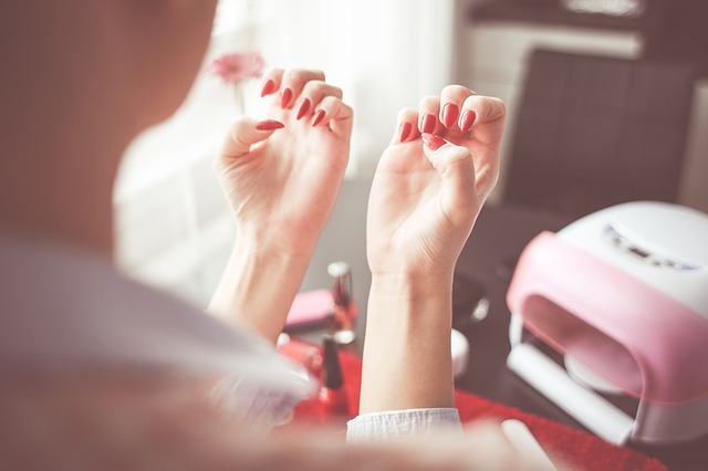japoński manicure - na czym polega