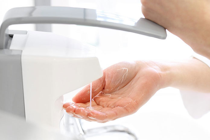Mycie rąk może okazać się niewystarczające