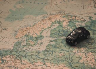 Od jakiego wieku samochodzik na akumulator?