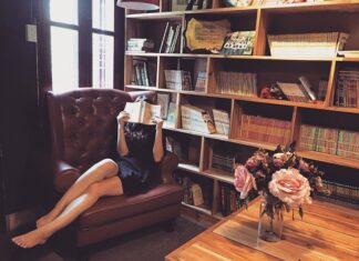 Jak zrobić fotel z palet? Jak zrobić fotel z palet?