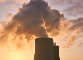 Czy po dolaniu płynu chłodniczego trzeba odpowietrzać?