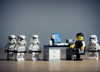 Co mają klasztory i akumulatory?