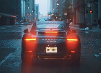 Jak jeździć w zimie z tylnym napędem?