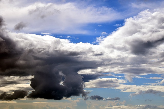 Czym uszczelnić pęknięty plastik? Czym uszczelnić pęknięty plastik?