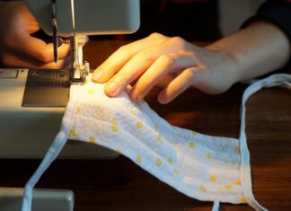 Jak uszyć pudełko z materiału?