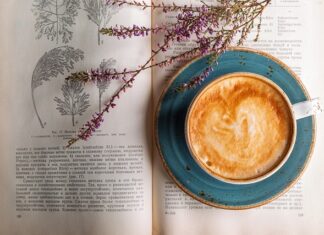 Jak się robi krem do ciasta? Jak się robi krem do ciasta?